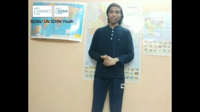 A member of UN SDSN Youth speaking