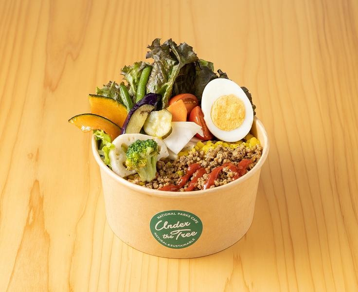 [写真]NATIONAL PARKS CAFÉ Under the Treeで提供されているお食事メニューです。