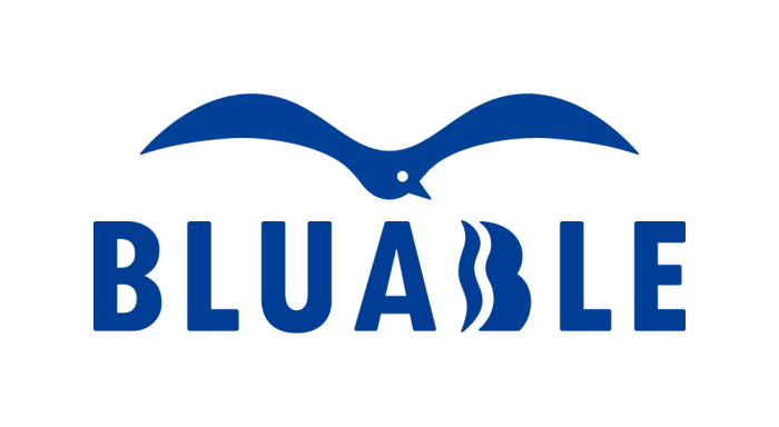 株式会社BLUABLE