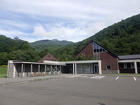 知床羅臼ビジターセンター開館時間変更のお知らせ