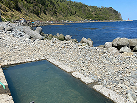 今年も相泊温泉オープンしています