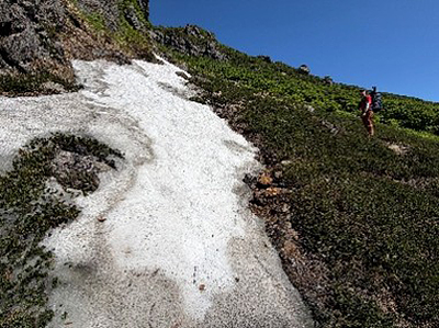 硫黄山登り返し