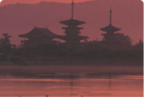 夕景の寺院