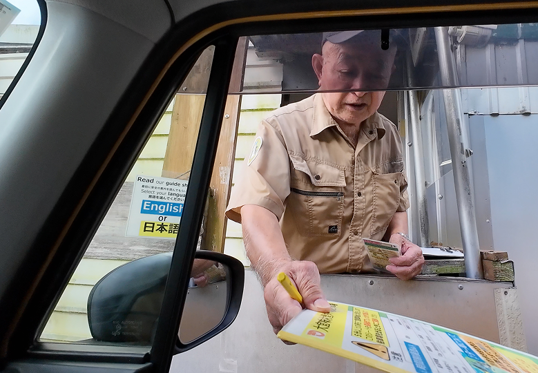 画像：9月16日ター滝安全レクチャー動画撮影の様子。