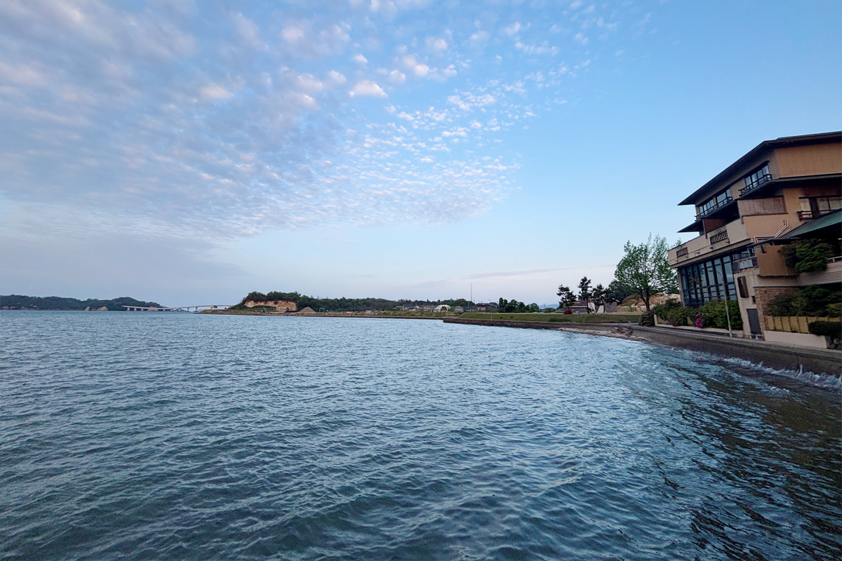 海を臨む和倉温泉旅館
